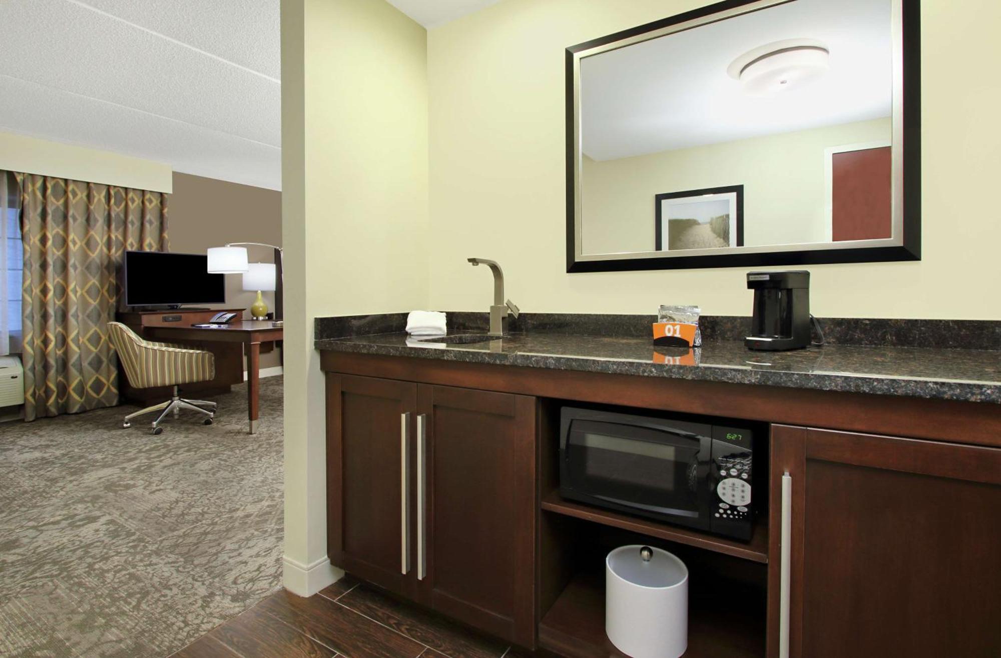 Hampton Inn & Suites By Hilton - Rockville Centre Kültér fotó